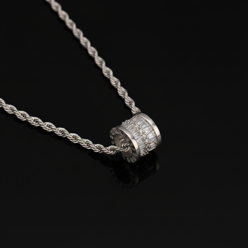 Barrel Pendant Necklace macro detail